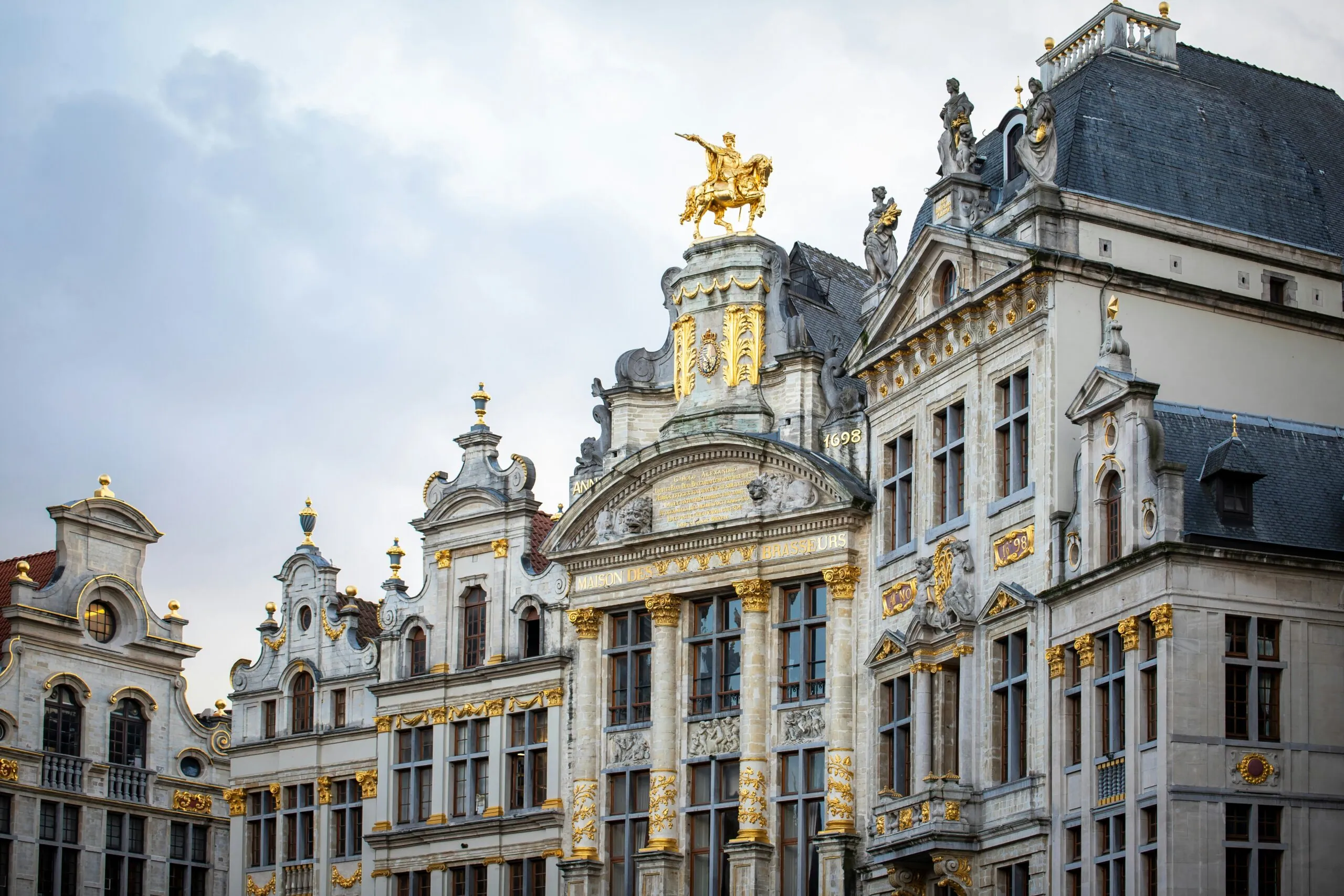 real estate market and tourism in Brussels
