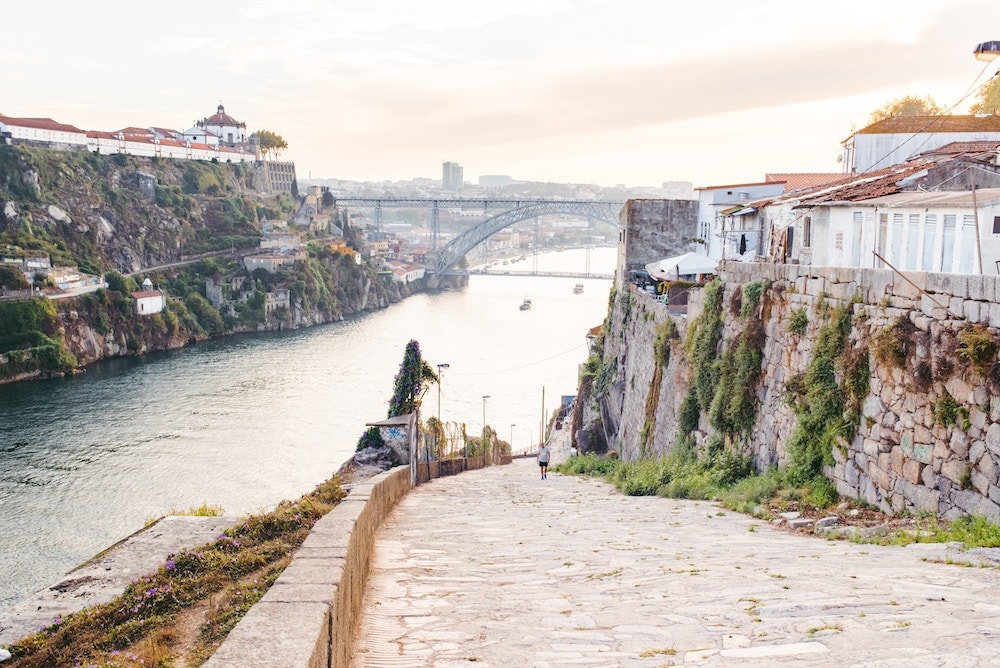 vila nova de gaia property guide