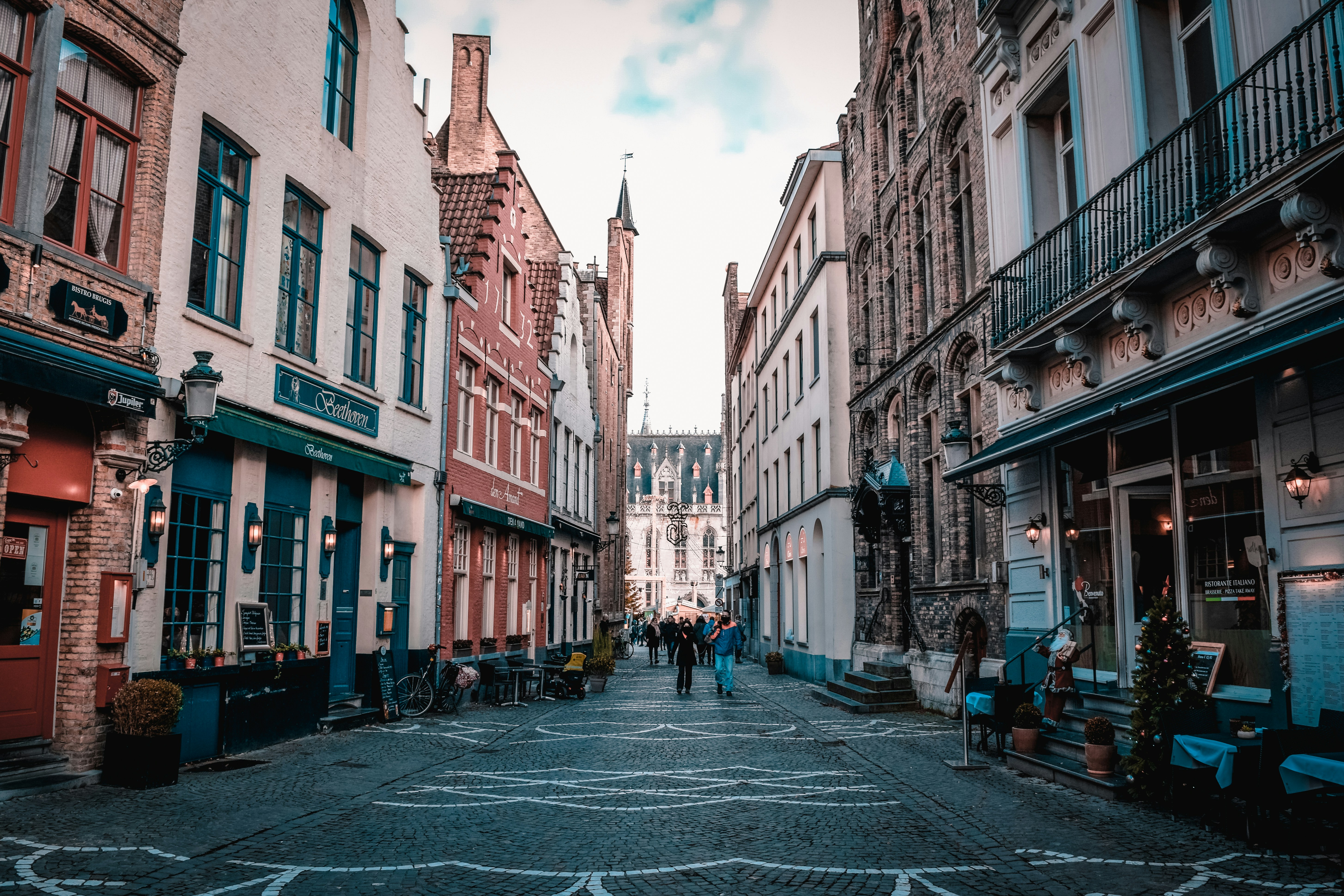 en flânant dans Bruges, à moins d'une demi-heure de Gand