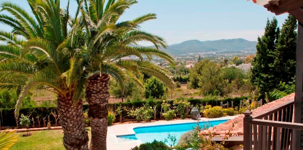 Jesus property market is renowned for its villas.