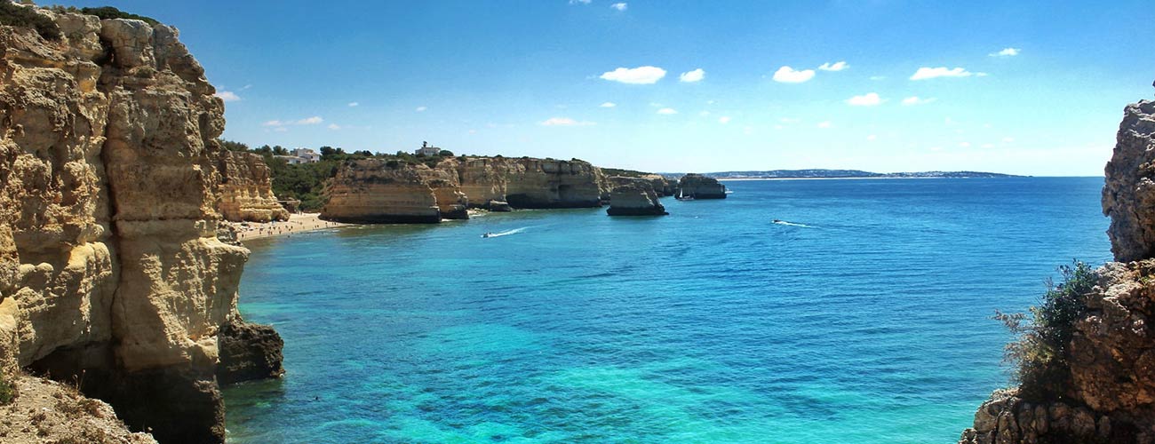 Praia da Marinha Porugal