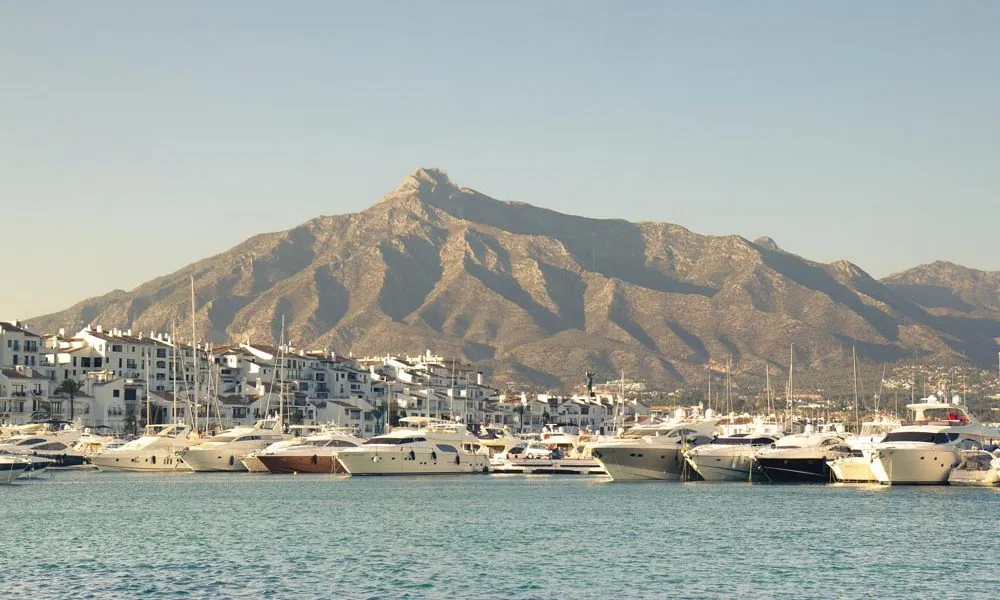 Vista panoràmica de Puerto Banús, molt valorada pels compradors del barri antic de Marbella.