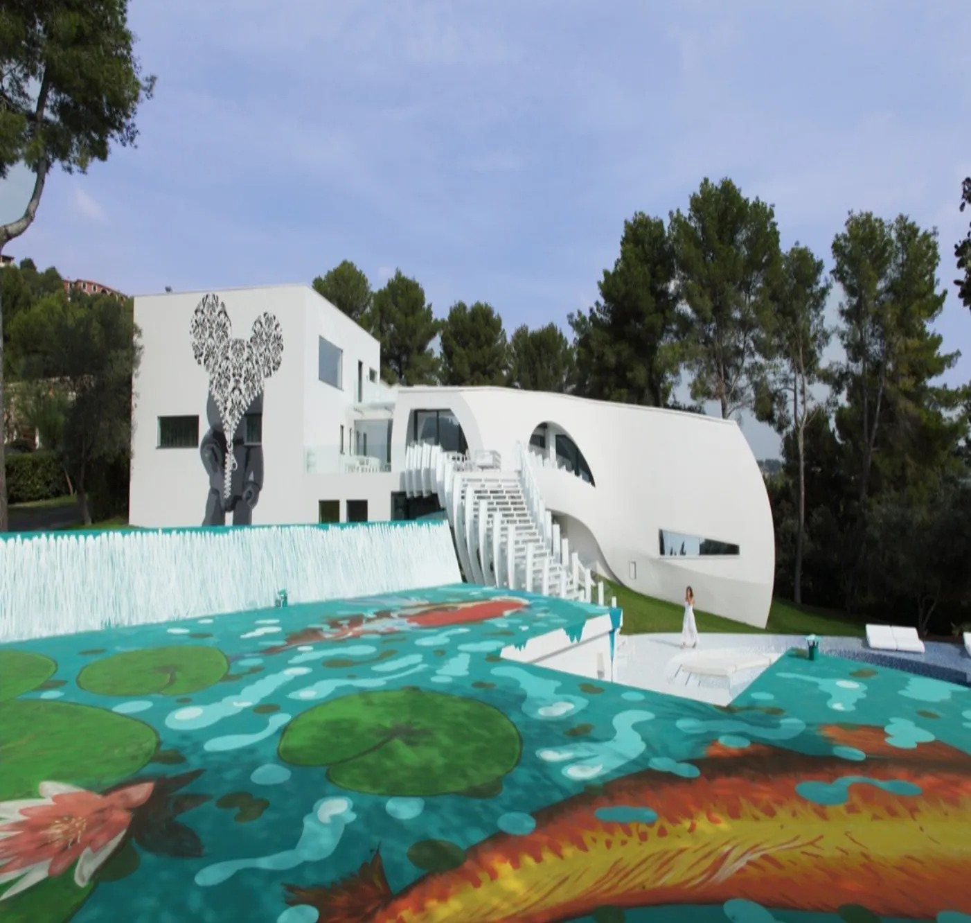 Casa Son Vida, a Espanya