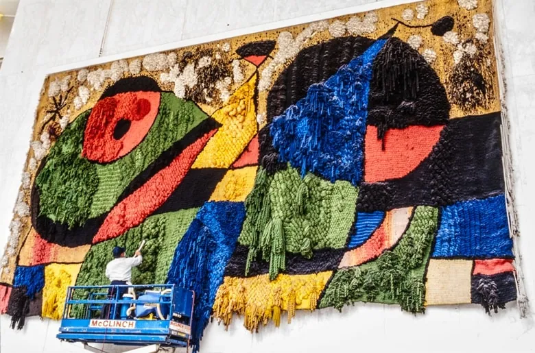 Tapis de Joan Miró, Espanya
