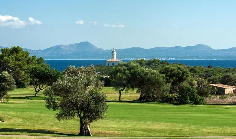 Camp de golf a Espanya