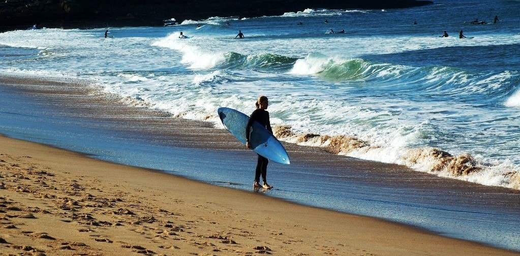 alcabideche property guide by casafari water sports as cascais portugal-min